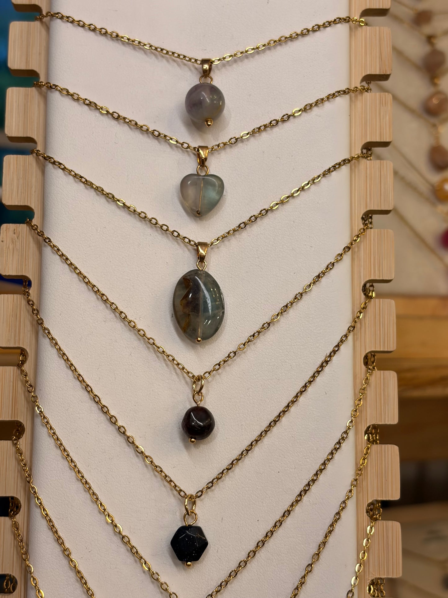 Stock de Bien de Ojo•Collar Mineral Sencillo Varios