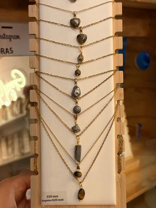 Stock de Bien de Ojo•Collar Mineral Sencillo Varios