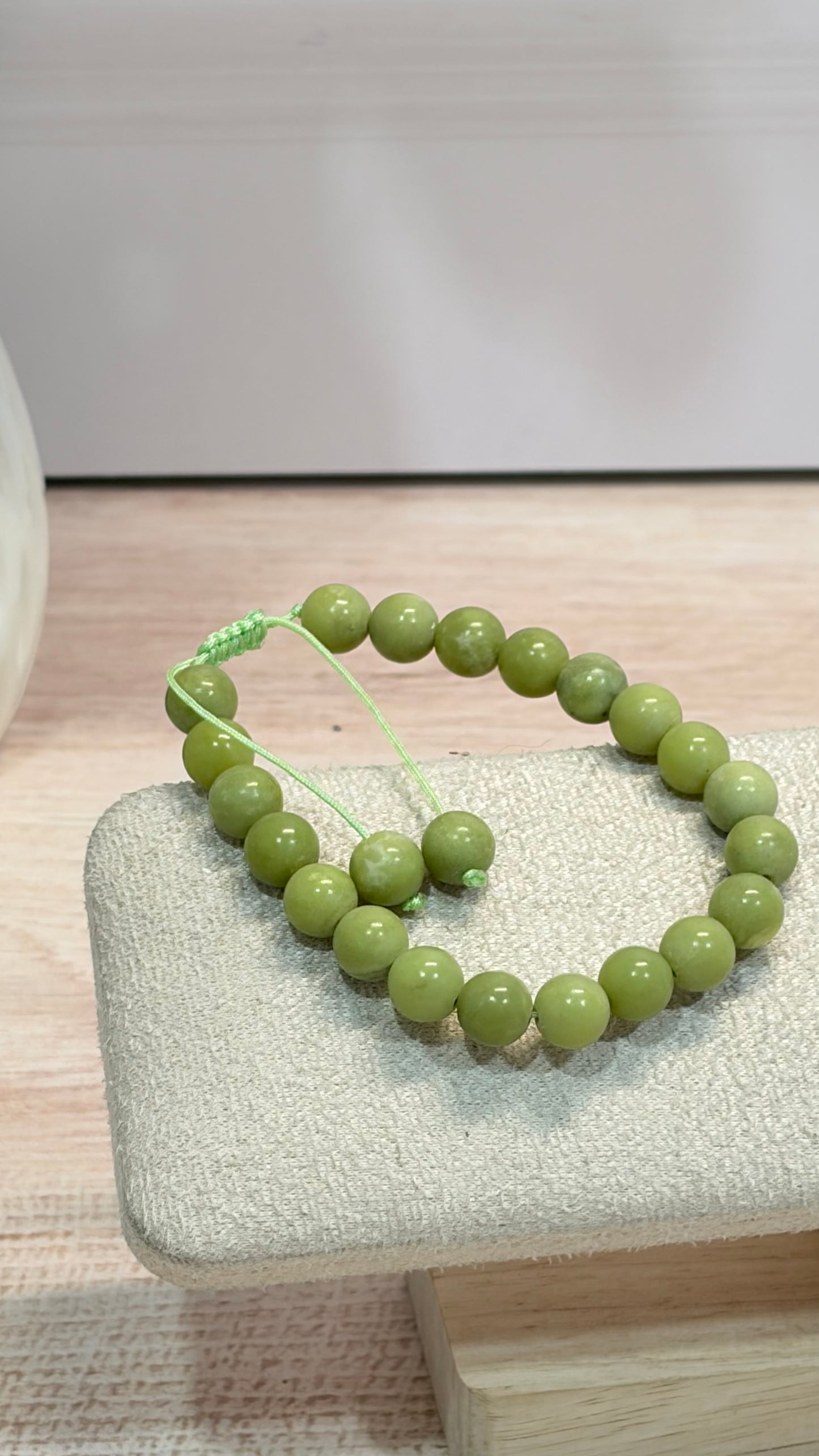 Pulsera de Cuarzo e Hilo