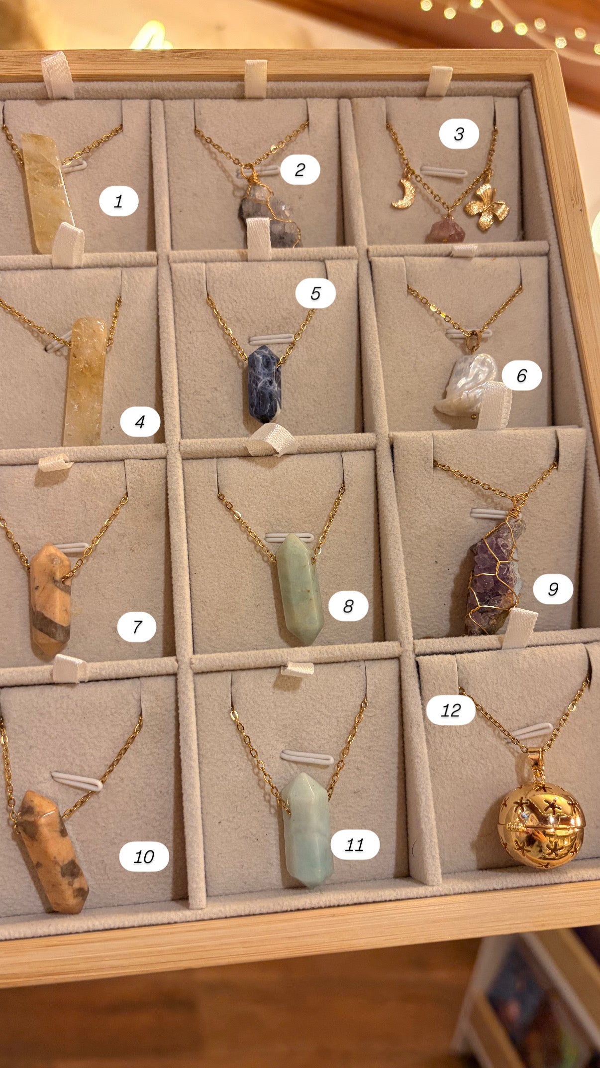 Stock de Bien de Ojo•Collares Varios
