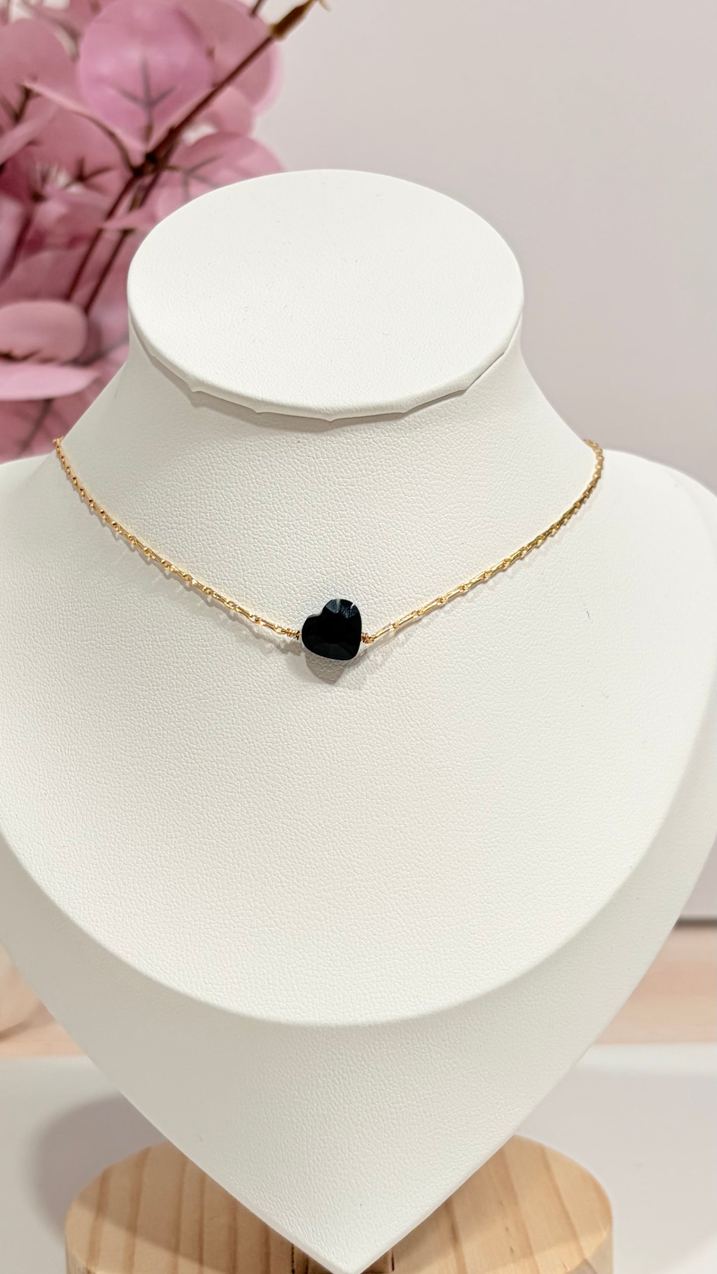 SHINE• Collar Corazón Obsidiana Facetado