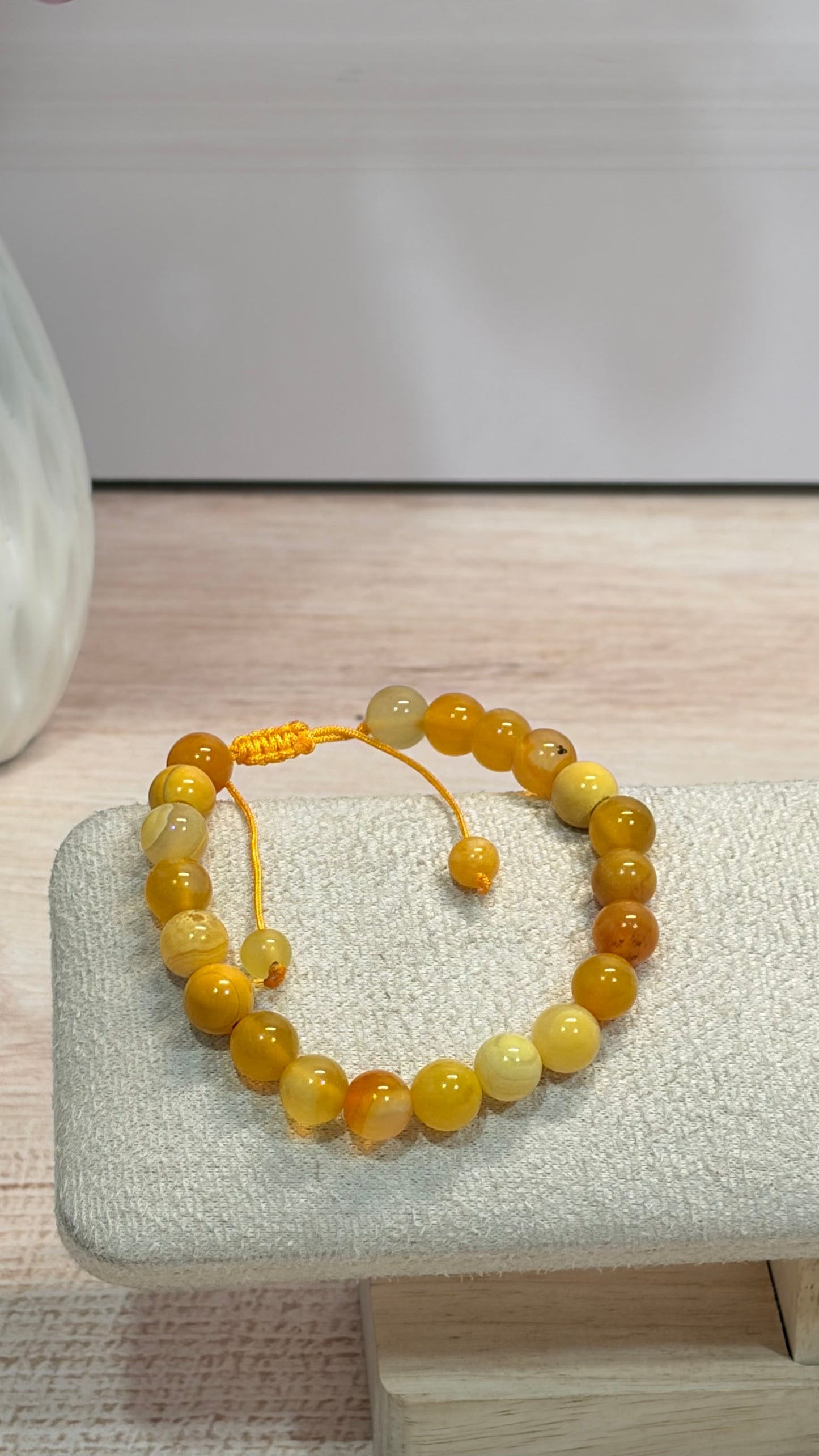 Pulsera de Cuarzo e Hilo