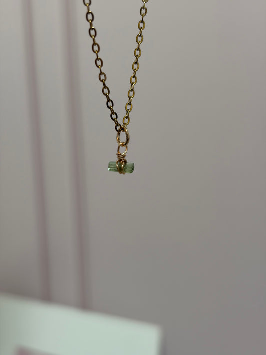 Collar Destello de Turmalina Verde