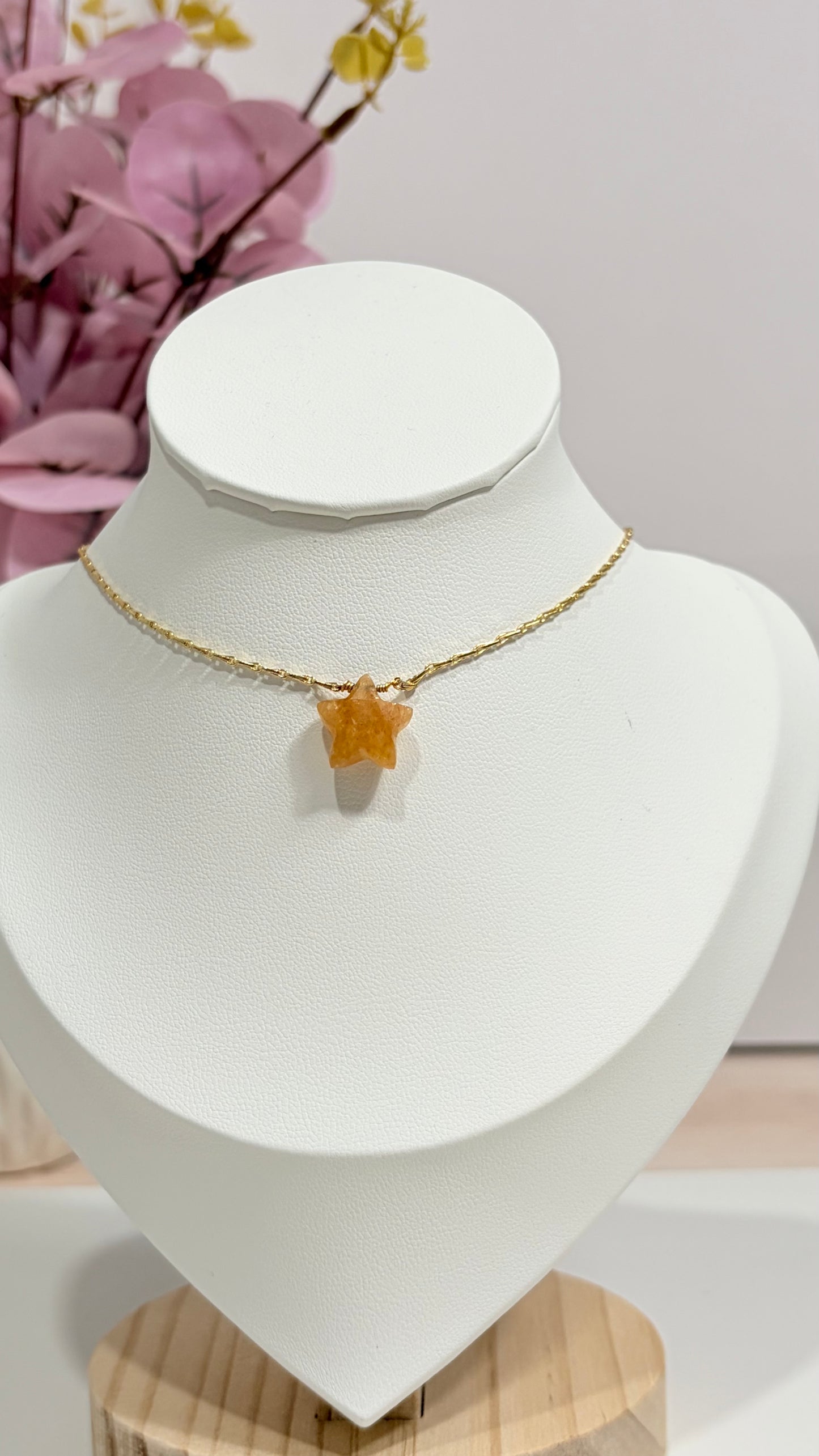 SHINE• Collar Estrella Calcita Amarilla Facetado