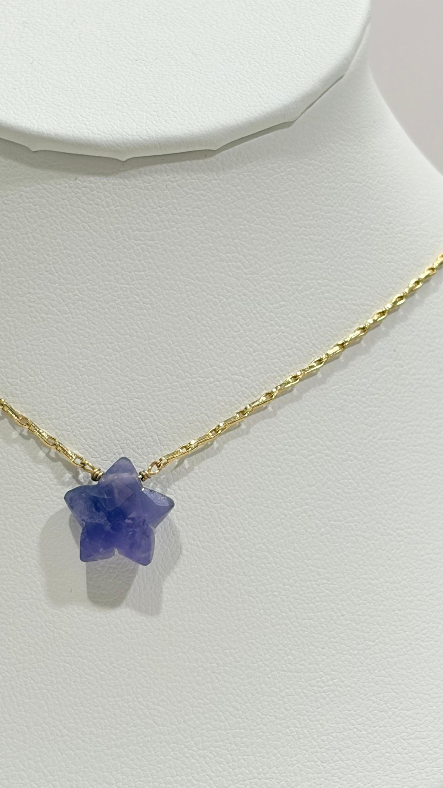 SHINE• Collar Estrella Amatista Facetada