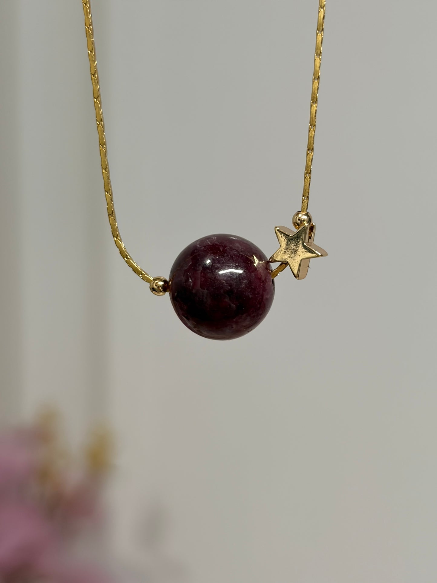 Granate • Brillos de Universo