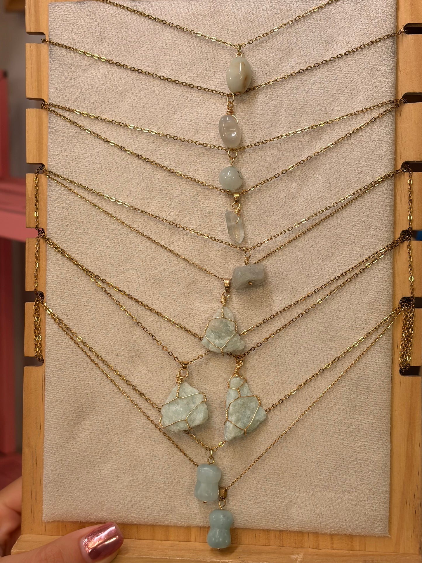 Stock de Bien de Ojo •Collar Mineral Sencillo Varios